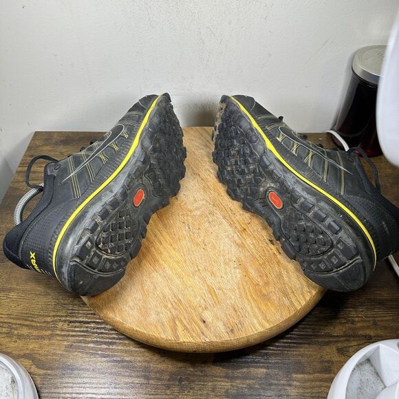 Nike Air Max Shoes Mens Size 11 Livestrong Running 396875-001 Sneakers - Picture 7 of 8